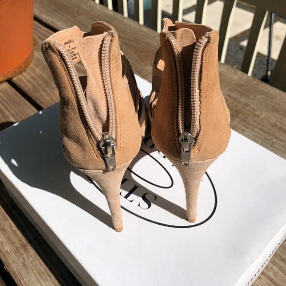 Steve Madden size 8 blush/tan heels - Picture 2 of 8